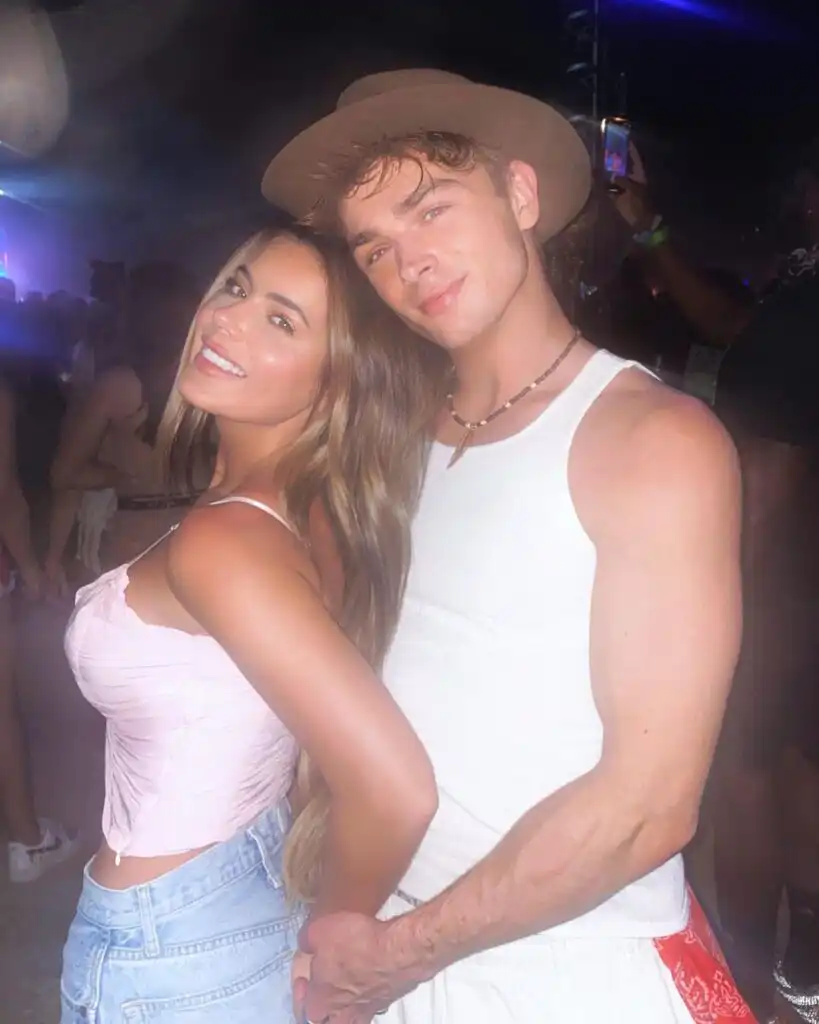 Brielle Biermann Biography, Age, Boyfriend, Height, Jaw Surgery, Job, Biological Father, Net Worth, and Career