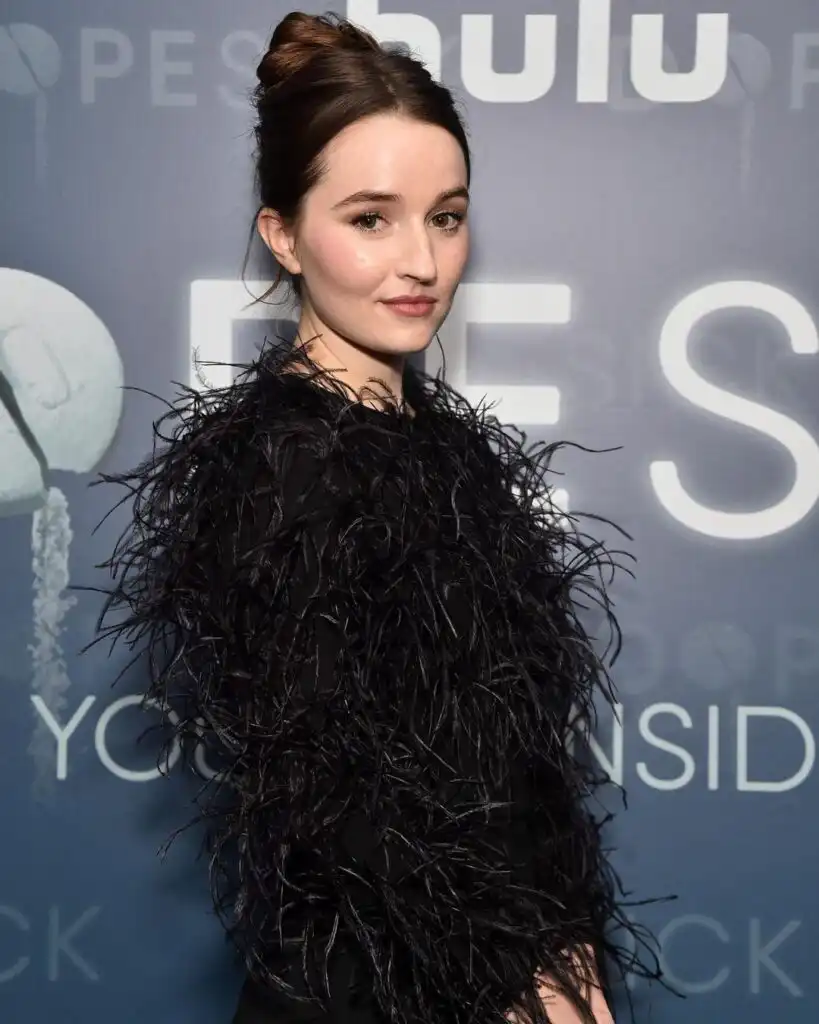 Kaitlyn Dever Biography, Age, Height, Partner, Relationships, Sister, Singing, Movies, TV Shows, Net Worth, and Career