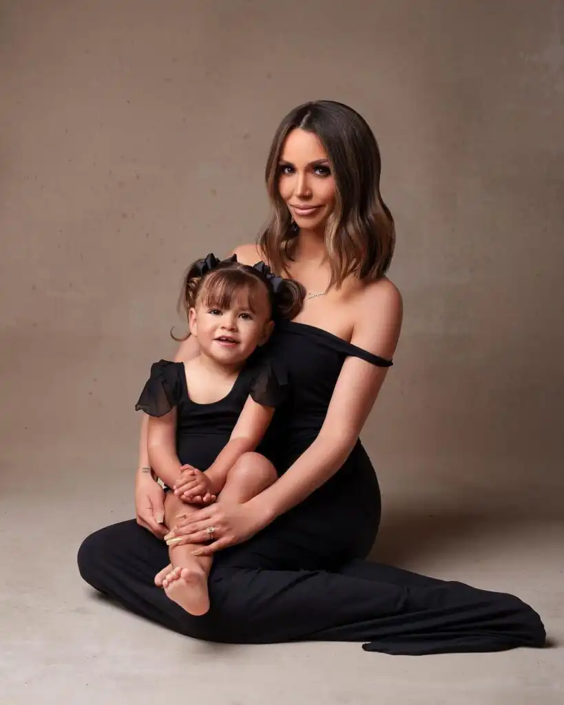 Scheana Shay Biography, Age, Husband, Wedding, Daughter, News, Podcast, Music Video, Net Worth, and Career 1 Scheana Shay Biography, Age, Husband, Wedding, Daughter, News, Podcast, Music Video, Net Worth, and Career