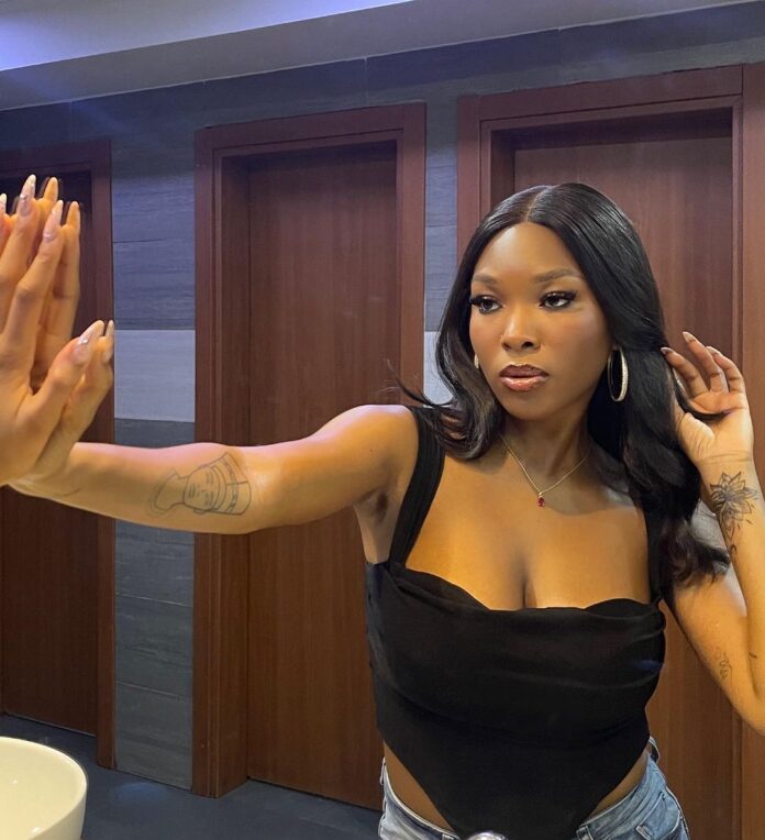 A lot of mad people are entrepreneurs in Lagos – Vee Iye A lot of mad people are entrepreneurs in Lagos – Vee Iye