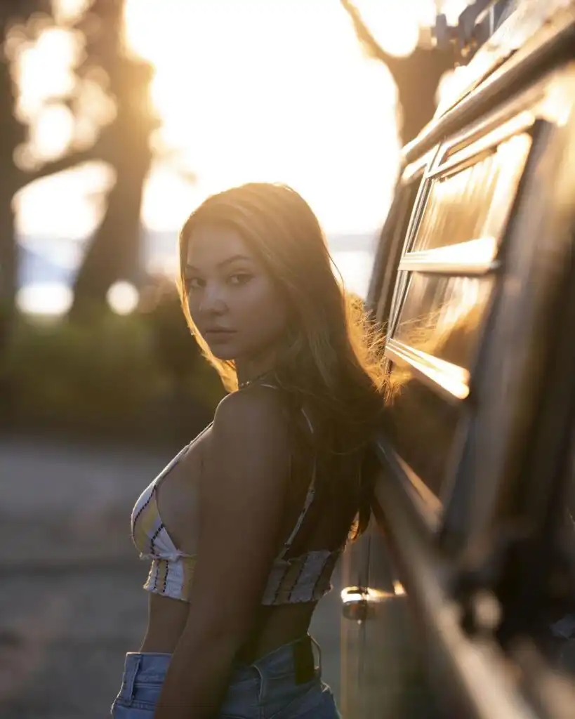 Madelyn Cline Biography, Age, Boyfriend, Instagram, Height, Movies, TV Shows, Net Worth, and Career 2 Madelyn Cline Biography, Age, Boyfriend, Instagram, Height, Movies, TV Shows, Net Worth, and Career