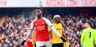 Arsenal 2 v 1 Wolves: Arsenal beat Wolves to move four points clear