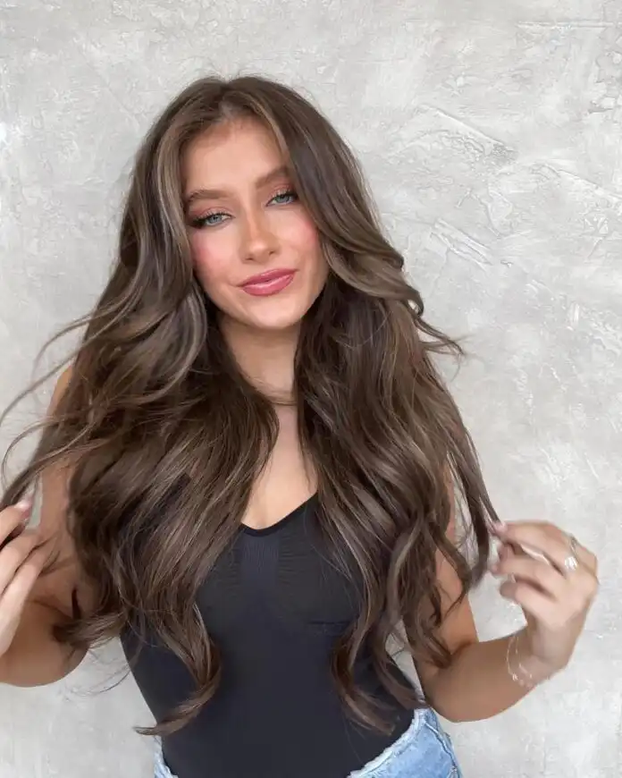 Elliana Walmsley Biography, Age, Parents, Siblings, Height, Boyfriend, Brother, Instagram, Net Worth, and Career Elliana Walmsley Biography, Age, Parents, Siblings, Height, Boyfriend, Brother, Instagram, Net Worth, and Career