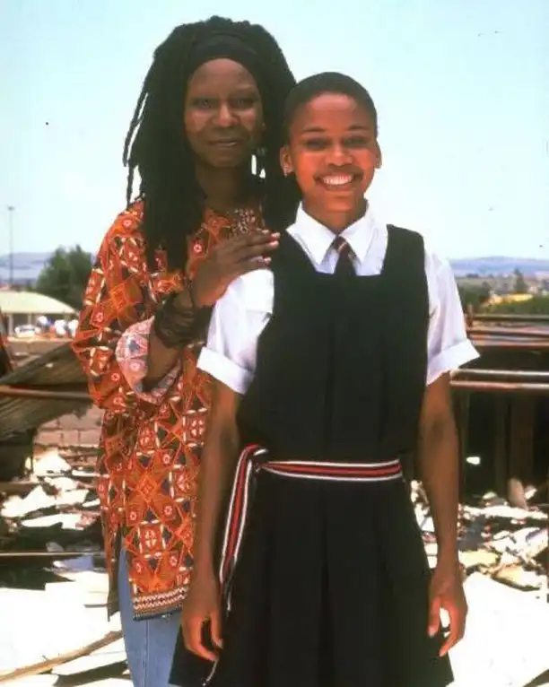 Leleti Khumalo Biography, Age, Husband, Children, Movies, TV Shows, Skin Condition, Instagram, Net Worth, and Career