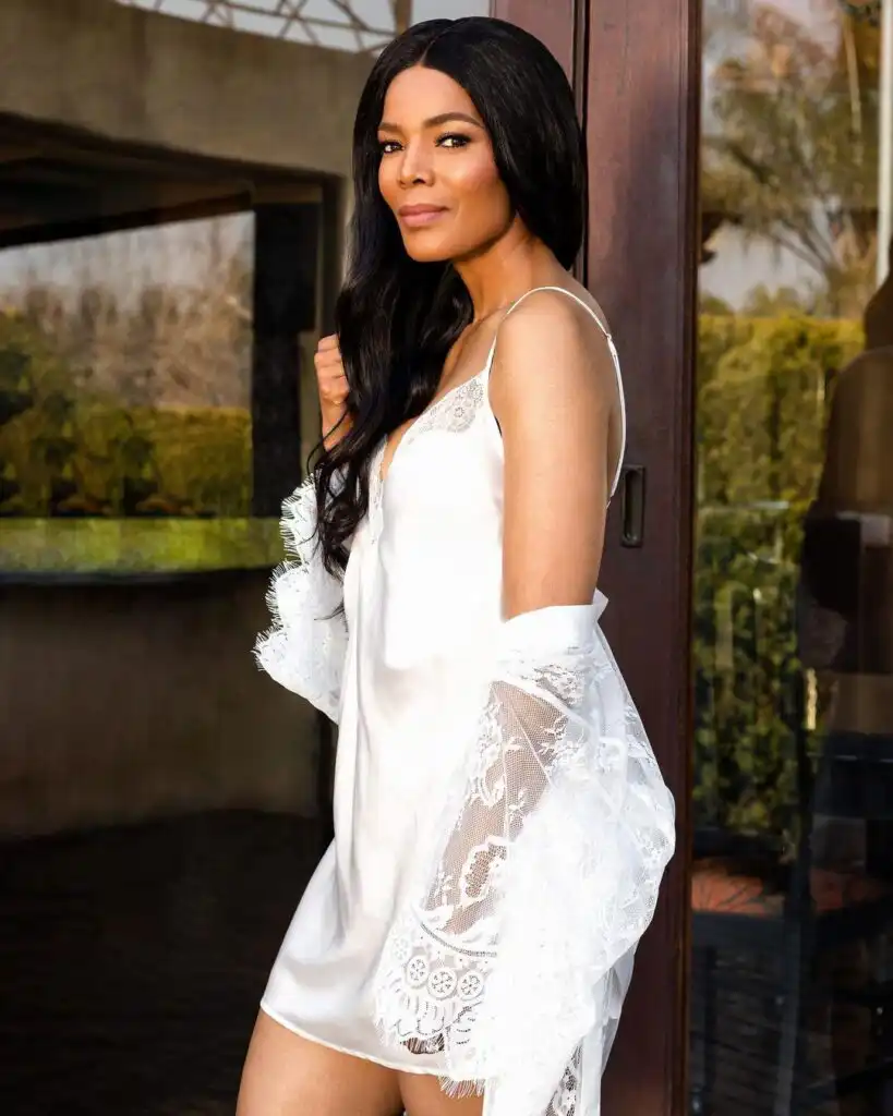 Connie Ferguson Biography, Age, Husband, Home Town, Latest News, Date of Birth, House, Net Worth, and Career