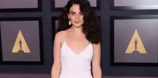 Jenny Slate Biography, Age, Husband, Daughter, Ethnicity, Movies, TV Shows, Net Worth, and Career