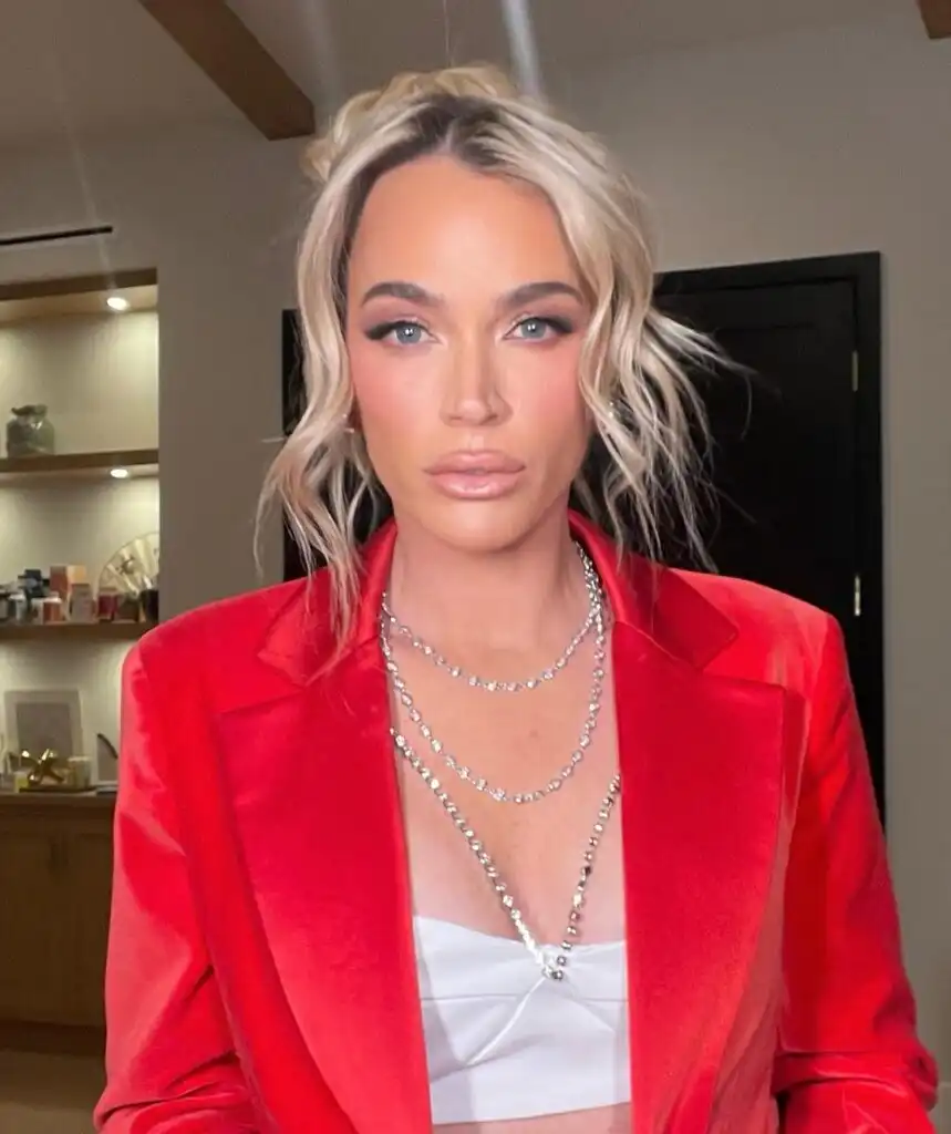 Teddi Mellencamp Biography, Age, Husband, Siblings, Melanoma, Baby, Skin Cancer, Children, Birthday, Dad, Net Worth, and Career