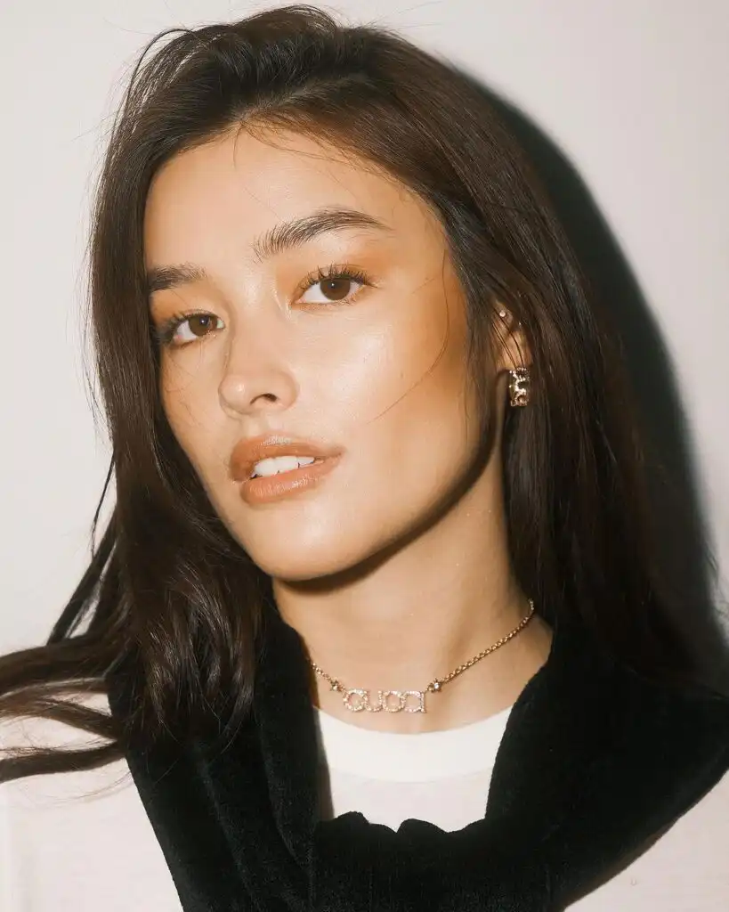 Liza Soberano Biography, Age, Husband, Siblings, Mother, Height, Parents, Latest News, Movies, TV Shows, Relationship, Net Worth, and Career