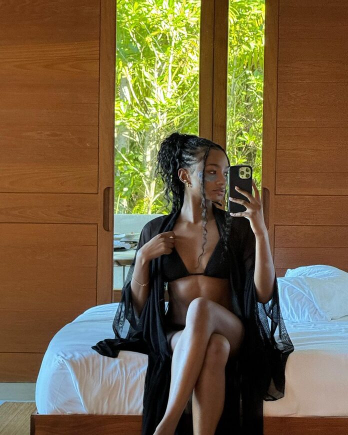 Mr Eazi's Wife, Temi Otedola shares sultry photos in new post Mr Eazi's Wife, Temi Otedola shares sultry photos in new post