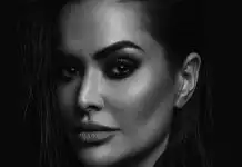 Shashi Naidoo Biography, Age, Husband, Height, Mother, Net Worth