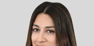 Roya Nikkhah Biography, Age, Husband, Sister, Married, Twitter, Instagram, Net Worth, and Career