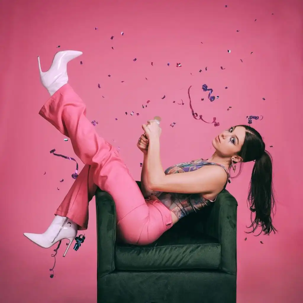Kira Kosarin Biography, Age, Husband, Songs, Movies, TV Shows, Instagram, Net Worth, and Career
