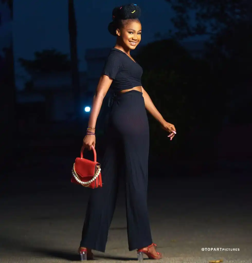 Mercy Kenneth Biography, Age, Parents, Father, Best Friend, Boyfriend, Pictures, Movies, Phone Number, Cars, Net Worth and Career
