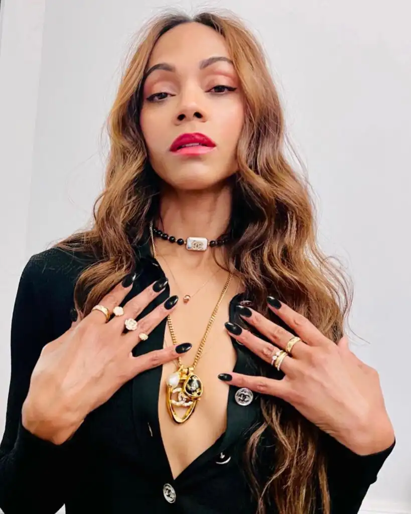 Zoe Saldana Biography, Age, Parents, Husband, Kids, Height, Latest Movies, TV Shows, Net Worth, and Career
