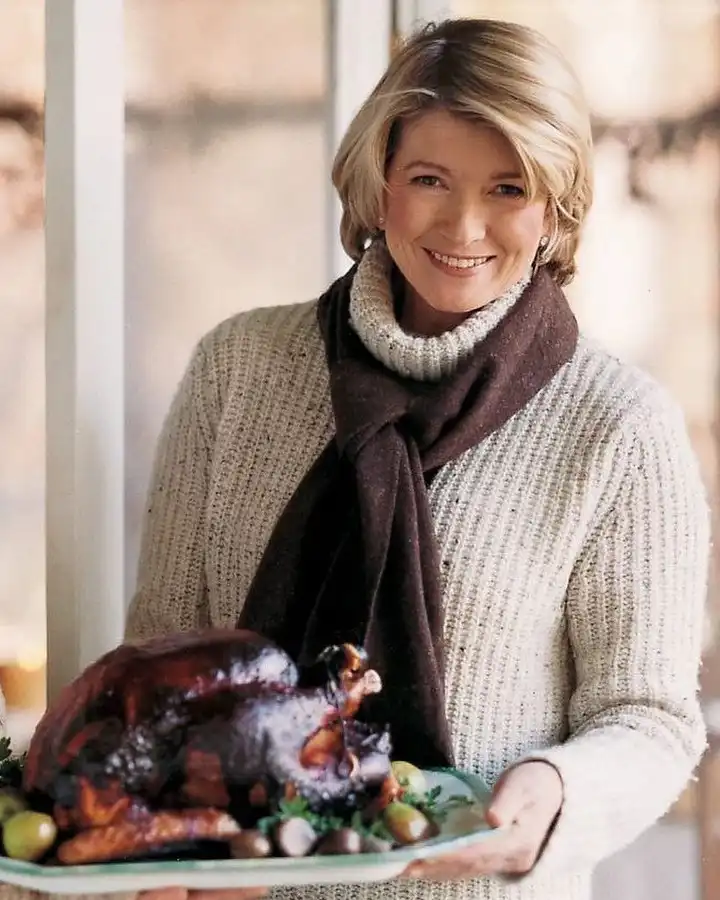 Martha Stewart Biography, Age, Height, Husband, Children, Recipe, Income, Net Worth, and Career