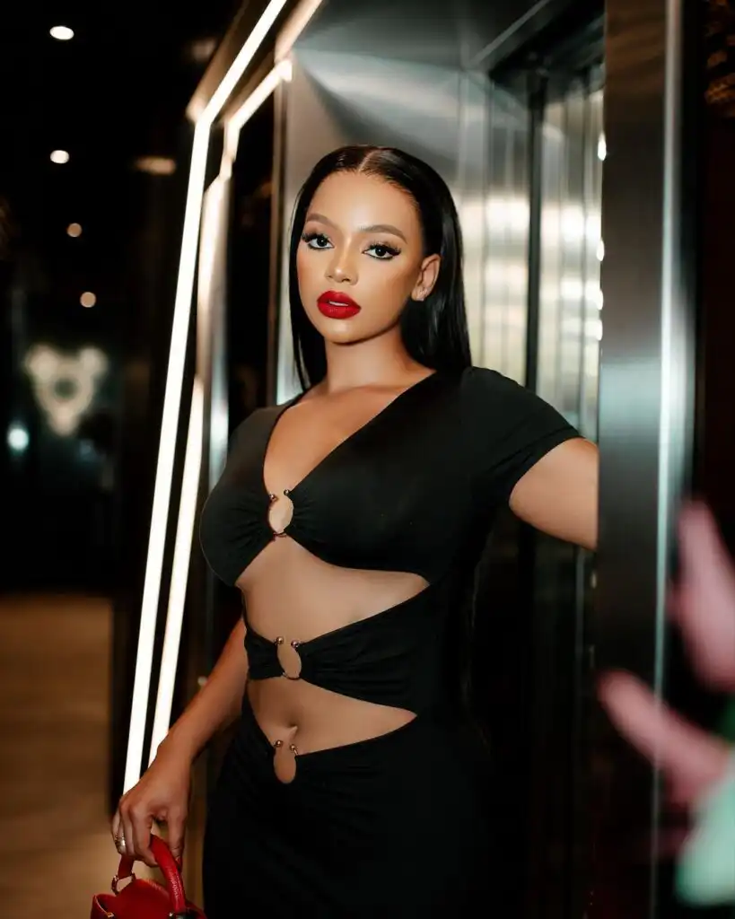 Mihlali Ndamase Biography, Age, Boyfriend, Child, Mother, Father, Wiki, Twitter, Instagram, House, Cars Net Worth, and Career