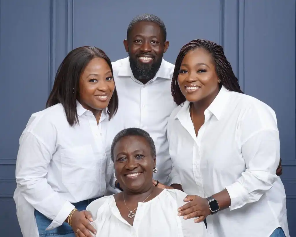 Abimbola Craig Biography, Age, Husband, Parents, Family, Father, Weight Loss, Brain Surgery, TV Shows, Movies, Instagram, Net Worth, and Career
