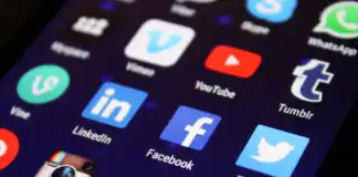 How Mobile Apps Adapt: Overcoming Challenges of Technology and the Internet