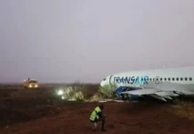 10 injured as Boeing 737 skids off runway at Senegal airport