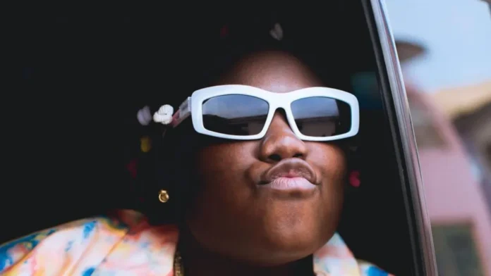 Teni calls out UK Bouncers Teni calls out UK Bouncers