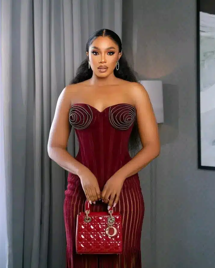 Toke Makinwa reportedly set to tie the knot with Sharon Ooja's former Flame