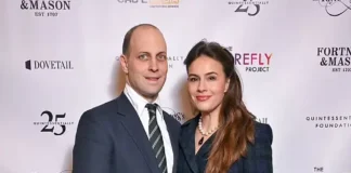 Lord Frederick Windsor and Sophie Winkleman shine at London carol concert