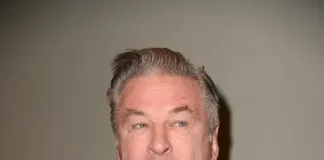 Alec Baldwin criticizes Americans over climate inaction and Ukraine war stance