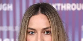 Margot Robbie Reveals Why She Insisted on Full Frontal Nude Scene in Movie