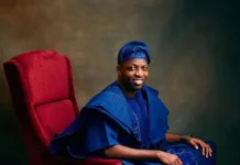 Popular Gospel Singer, Dunsin Oyekan Celebrates 40th Birthday