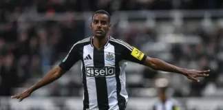 Isak's Early Header Sinks Arsenal in Crucial Newcastle Victory