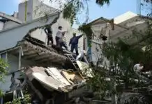 6.2 magnitude earthquake strikes southwest Mexico