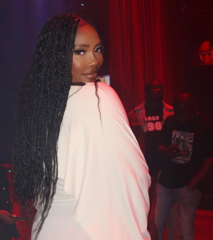 Tiwa Savage Flaunts Her Stunning Beauty in New Photos Tiwa Savage Flaunts Her Stunning Beauty in New Photos