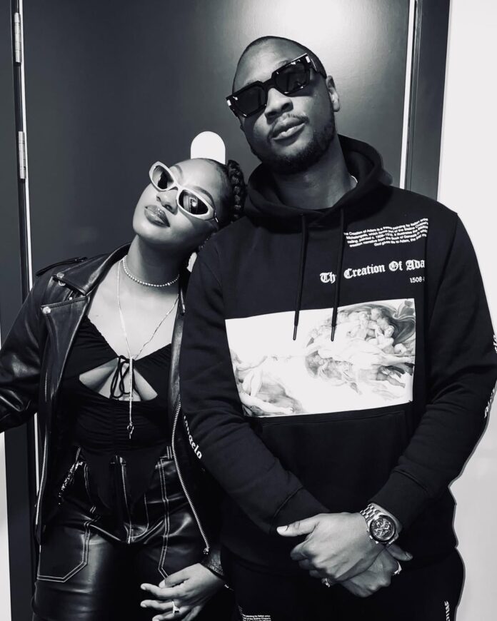 Tems Manager Muyiwa Awoniyi Sparks Debate