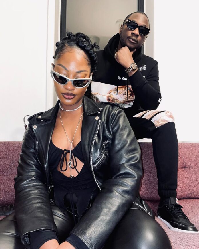 Tems Manager Muyiwa Awoniyi Sparks Debate with Comment on Nigerian Government