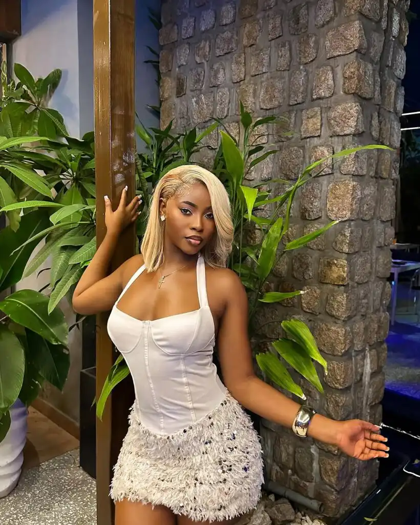 Jojooflele Biography, Age, Real Name, Boyfriend, Tribe, State Of Origin, Net Worth