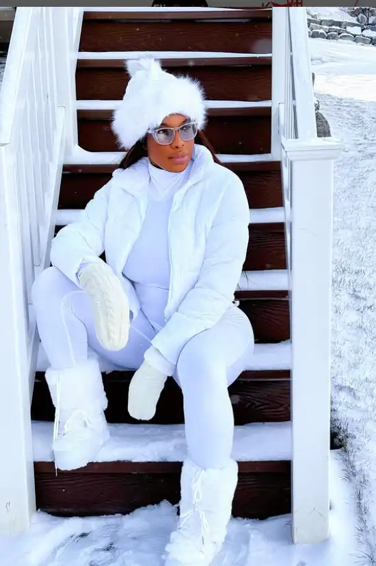 Chika Ike flaunts post-baby body weeks after welcoming first child