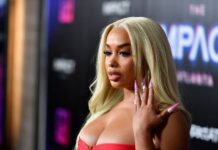 DreamDoll welcomes first child, flaunts postpartum snapback (Video)