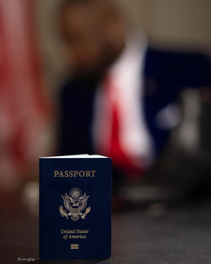 Tunde Ednut Becomes U.S. Citizen