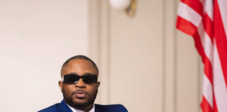 Tunde Ednut Becomes U.S. Citizen