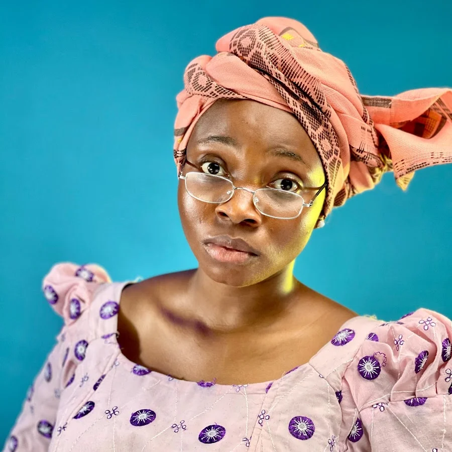 Taaooma curses out “RAP LEGEND” 