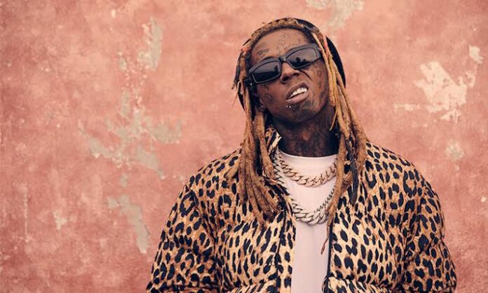 Lil Wayne's Producer Deezle Sues UMG Over Unpaid "The Carter 3" Royalties