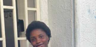 Tems Gifts N3M to Fan Who Crocheted Her Portrait After 70 Hours of Work