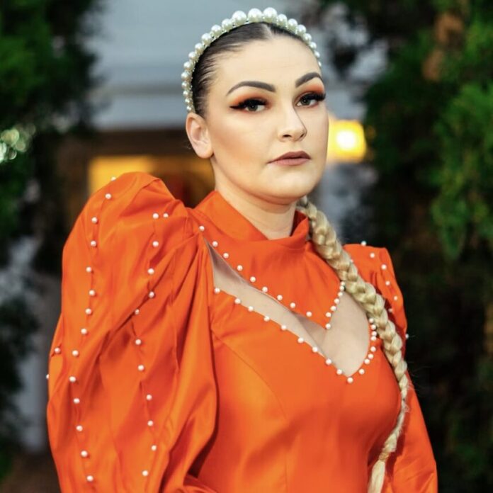 Holly Rey Claps Back at Critic Over Hey Neighbour Festival Performance