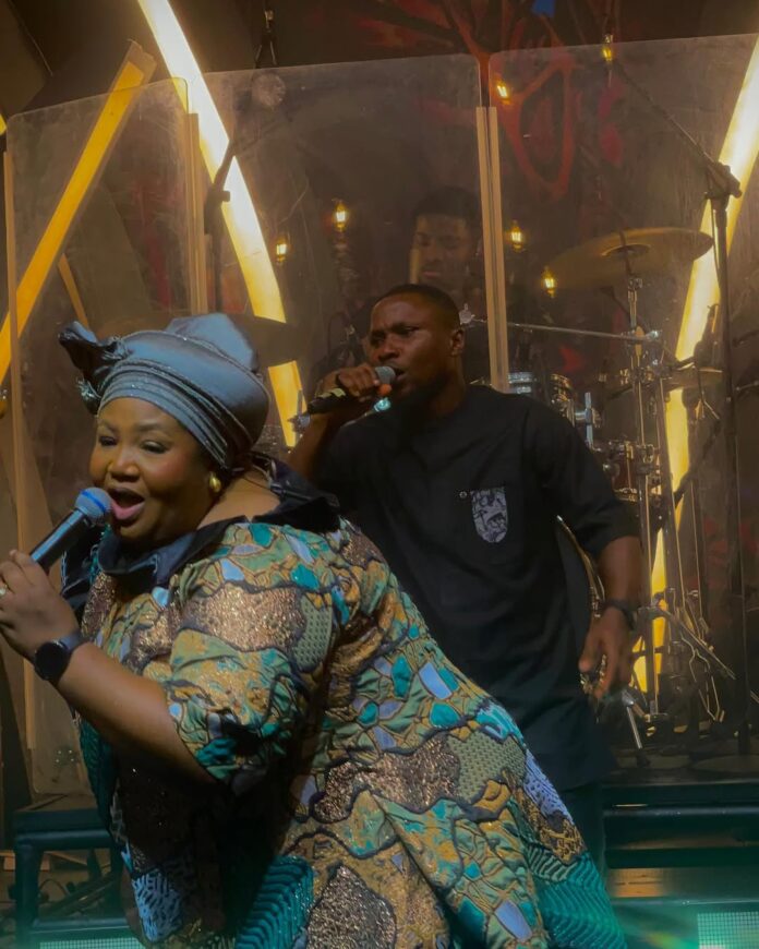 Gospel Singer Chinyere Udoma Blesses Actress Ruby Ojiakor and Husband Moc Madu with Cash Gift and Worship Session Gospel Singer Chinyere Udoma Blesses Actress Ruby Ojiakor and Husband Moc Madu with Cash Gift and Worship Session