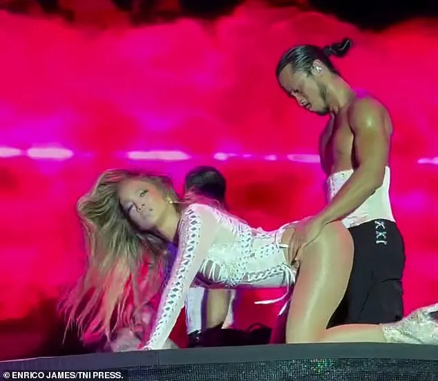Jennifer Lopez Sparks Controversy with Explicit On-Stage Confession During Italian Concert Jennifer Lopez Sparks Controversy with Explicit On-Stage Confession During Italian Concert
