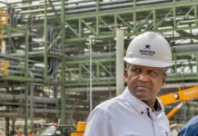 Dangote Refinery Reduces Petrol Price to N865/Litre Amid Renewed Naira-for-Crude Policy Push