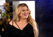 Kelly Clarkson Postpones Las Vegas Shows to Care for Her Children Amid Ex-Husband’s Health Struggles