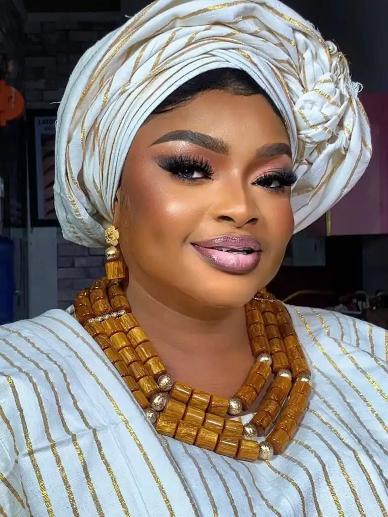Toyosi Adesanya Biography, Age, State Of Origin, Husband, Wikipedia, Net Worth