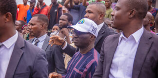 Governor Okpebholo Rescues Victims of Ghastly Benin–Auchi Road Accident