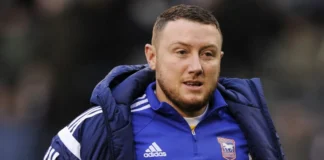 Ex-QPR Goalkeeper Paddy Kenny Challenges Wayne Rooney to Boxing Match Over Aguero’s Iconic Goal